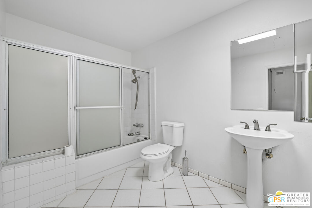 74192 Santa Rosa Circle Palm Desert, CA 92260 - Photo 9 of 23