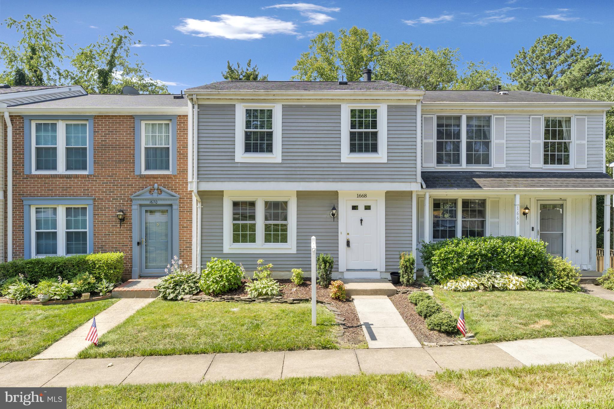 1668 Barnstead Drive Reston, VA 20194 - Photo 1 of 30 Front