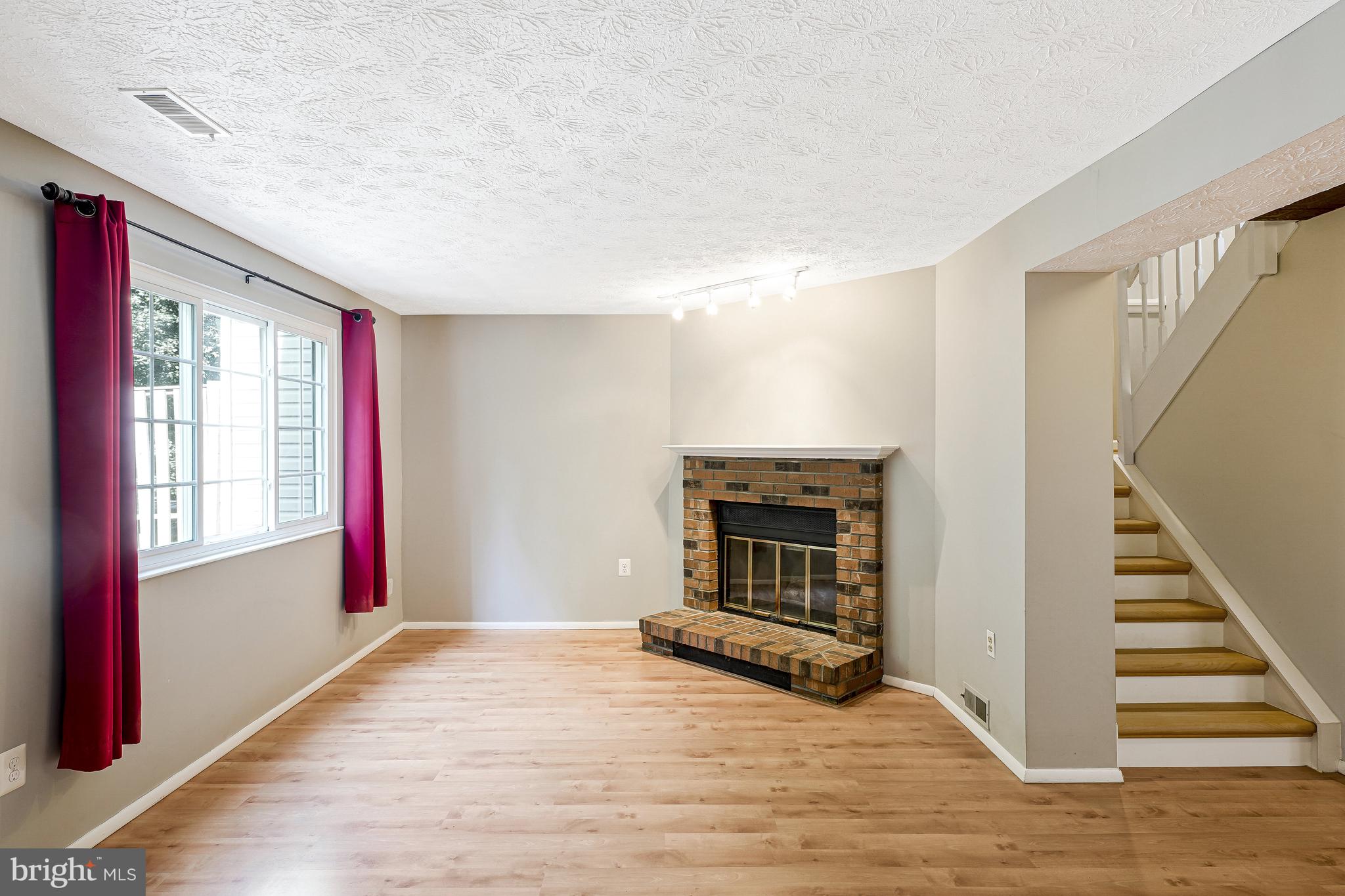 1668 Barnstead Drive Reston, VA 20194 - Photo 20 of 30 Lower level