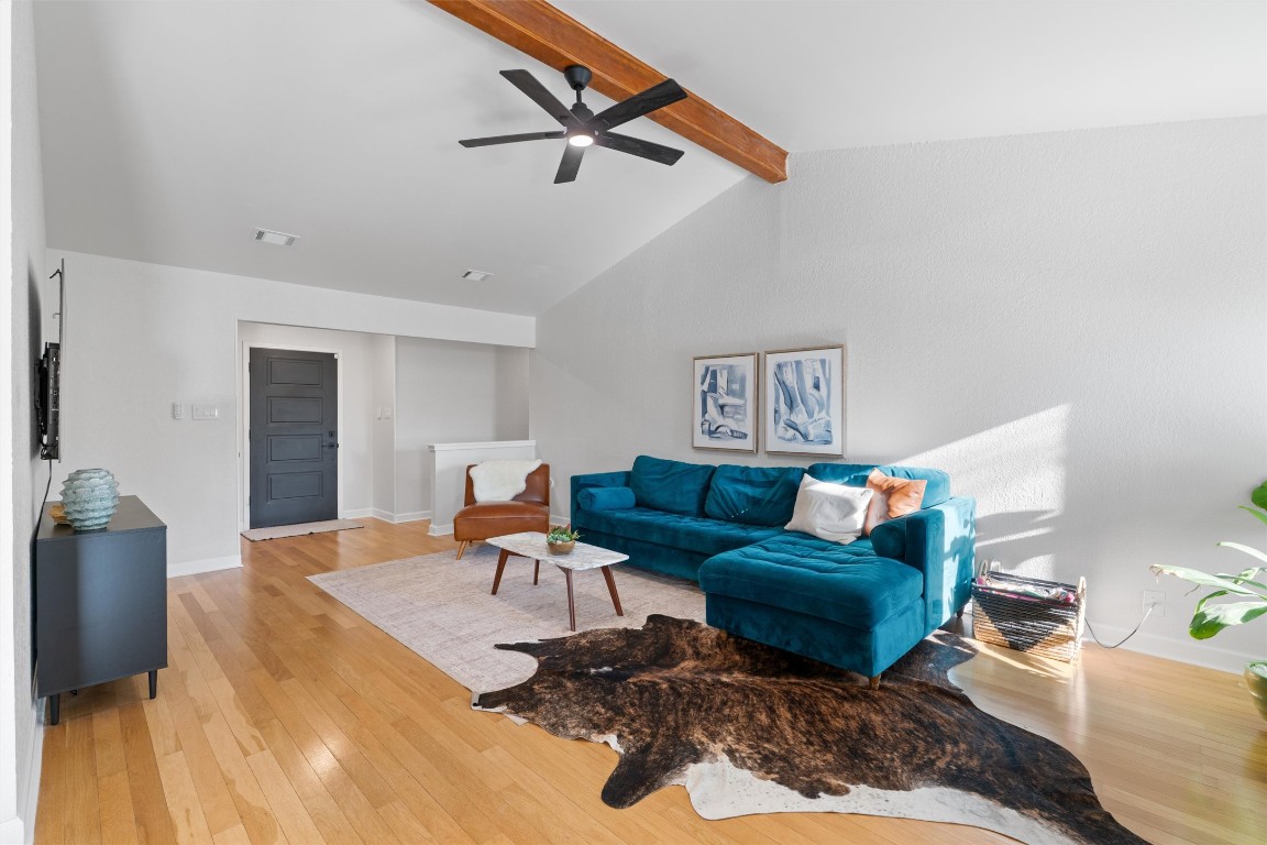 1204 Dunman Drive Georgetown, TX 78628 - Photo 11 of 40 a living room with furniture and a rug