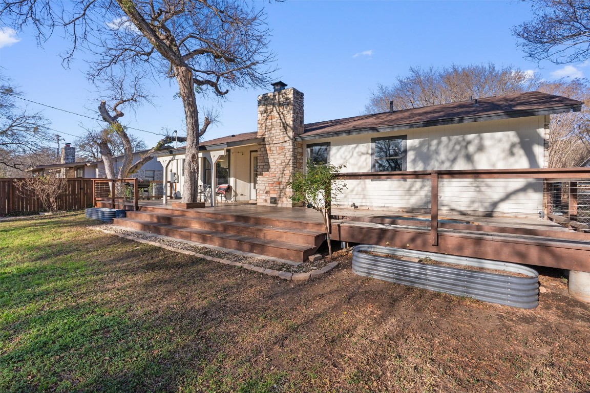 1204 Dunman Drive Georgetown, TX 78628 - Photo 29 of 40 a view of a swimming pool with a yard