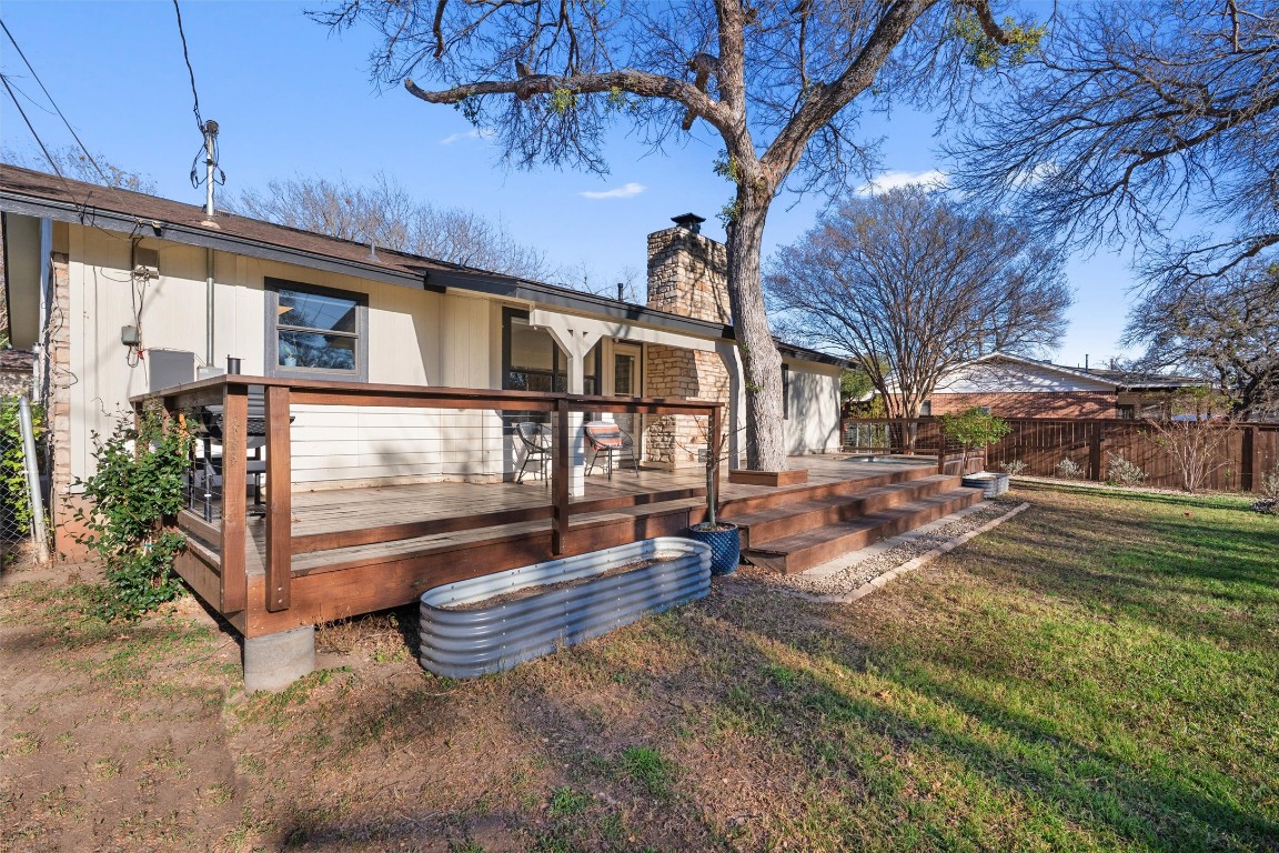 1204 Dunman Drive Georgetown, TX 78628 - Photo 30 of 40 a view of a yard with a house