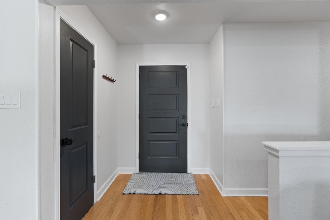 1204 Dunman Drive Georgetown, TX 78628 - Photo 10 of 40 a view of a hallway
