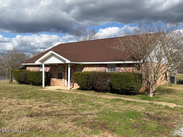 5215 Old Hillsboro Road Forest, MS 39074 - Photo 1 of 14 Front View of Home