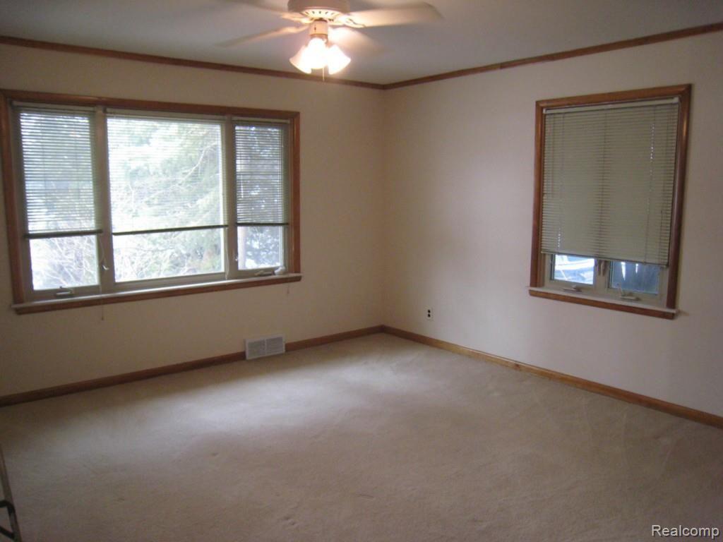 22745 Meridian Road Grosse Ile, MI 48138 - Photo 22 of 25 IMG_0025.jpg