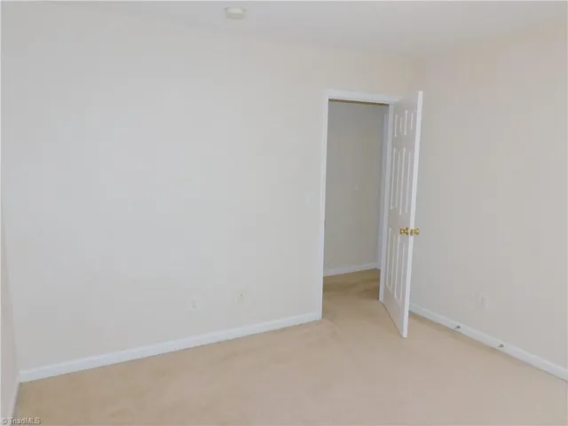 $2,095 | 4706 Ridgefall Road, Greensboro, NC 27410