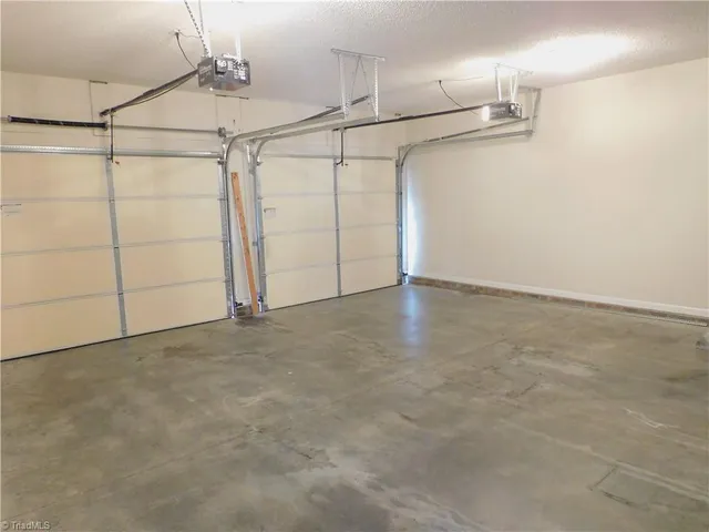 $2,095 | 4706 Ridgefall Road, Greensboro, NC 27410