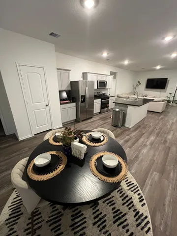 $2,100 | 5955 Canyon Dawn Drive, Spring, TX 77373