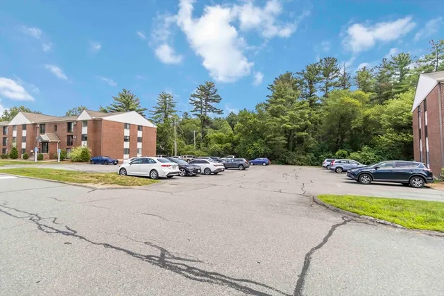 $270,000 | 388 Great Road, Unit B14, Acton, MA 01720