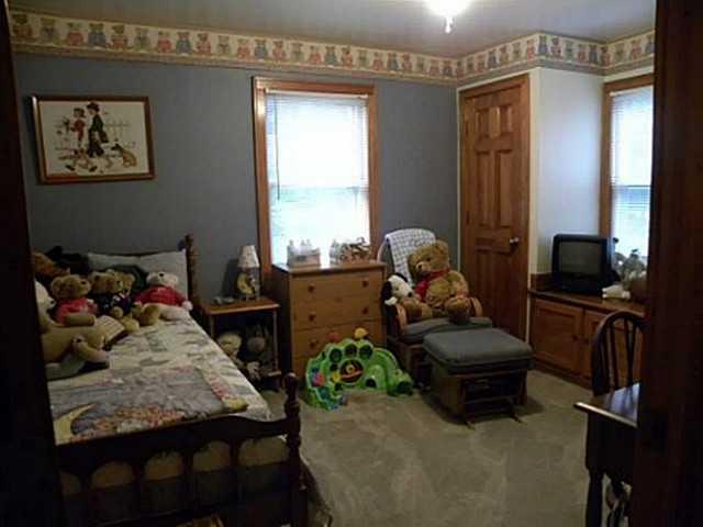 60 West Roberts Road Indianapolis, IN 46217 - Photo 11 of 15 Gallery Image 11