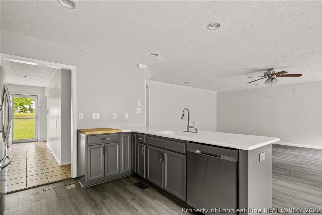 301 Finch Road Fayetteville, NC 28306 - Photo 17 of 49 Gallery Image 17