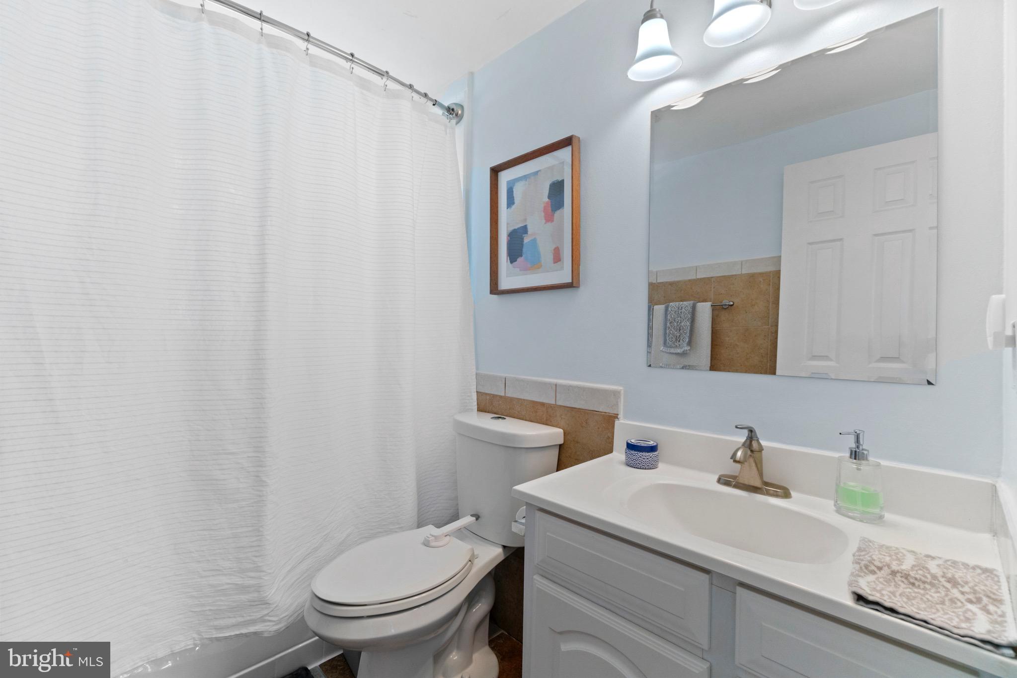 3409 Nimitz Road Kensington, MD 20895 - Photo 5 of 19 main level bath