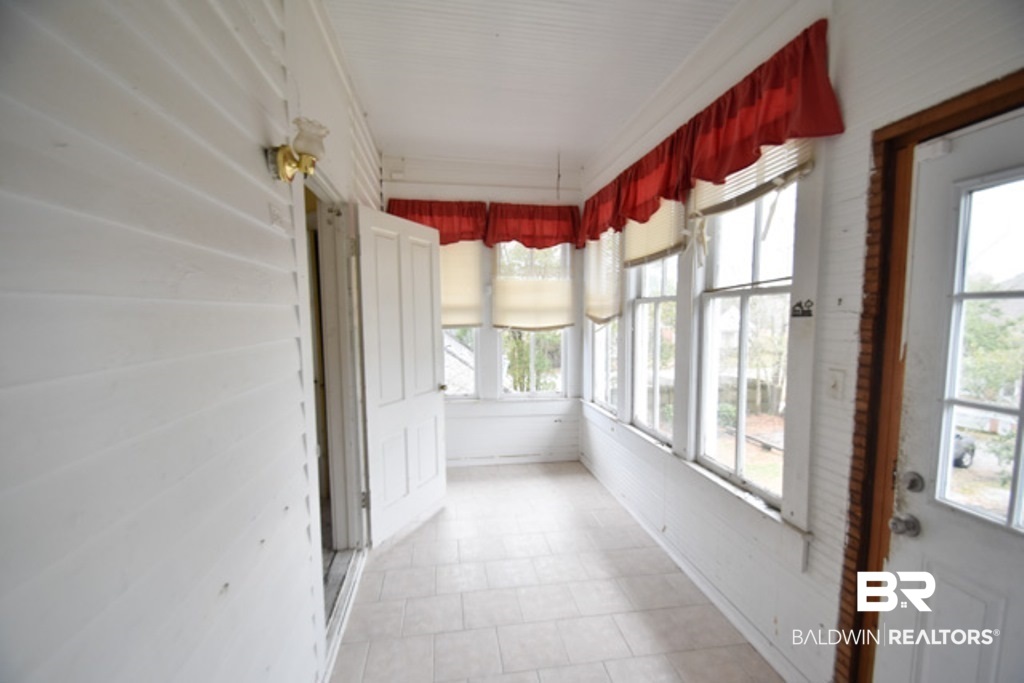 1755 Dauphin Street Mobile, AL 36604 - Photo 12 of 15