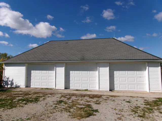 $321,000 | W3075 Highway 33, Cambria, WI 53923