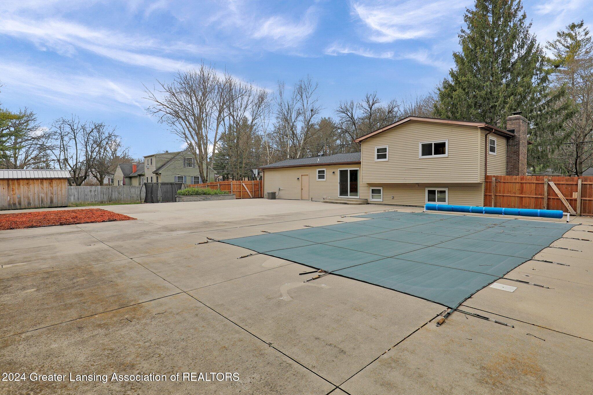 5900 Perrine Road Midland, MI 48640 - Photo 34 of 40 19-web-or-mls-Open Ended Media-19