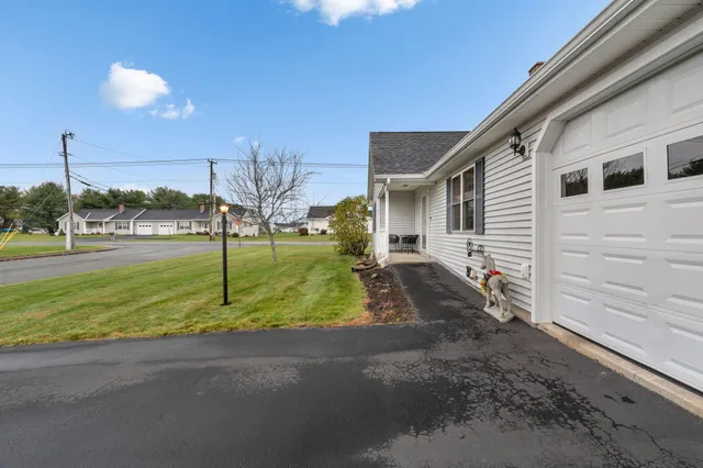 $369,500 | 2 Whippoorwill Drive, Unit 35, Winslow, ME 04901
