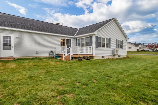 $369,500 | 2 Whippoorwill Drive, Unit 35, Winslow, ME 04901