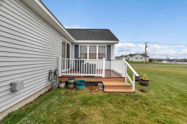 $369,500 | 2 Whippoorwill Drive, Unit 35, Winslow, ME 04901