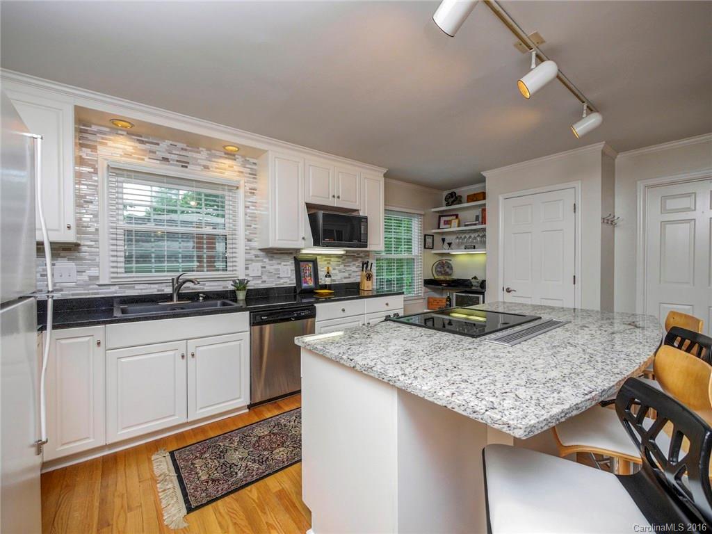 4219 Sharon View Road Charlotte, NC 28226 - Photo 6 of 24 Gallery Image 6