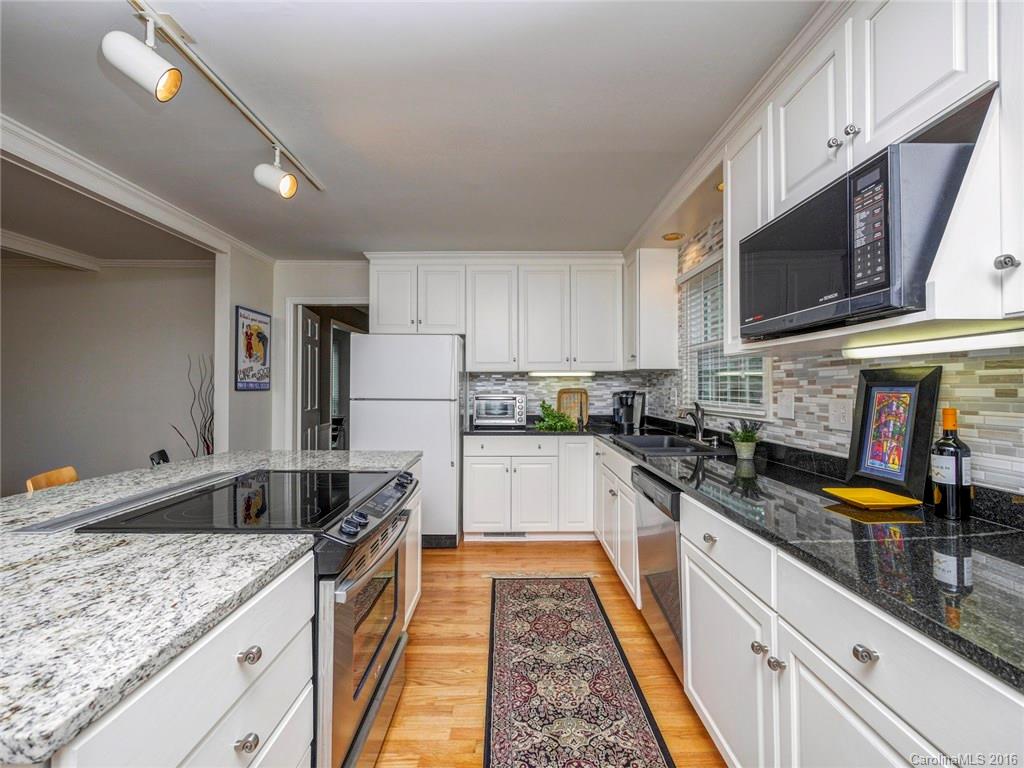 4219 Sharon View Road Charlotte, NC 28226 - Photo 10 of 24 Gallery Image 10