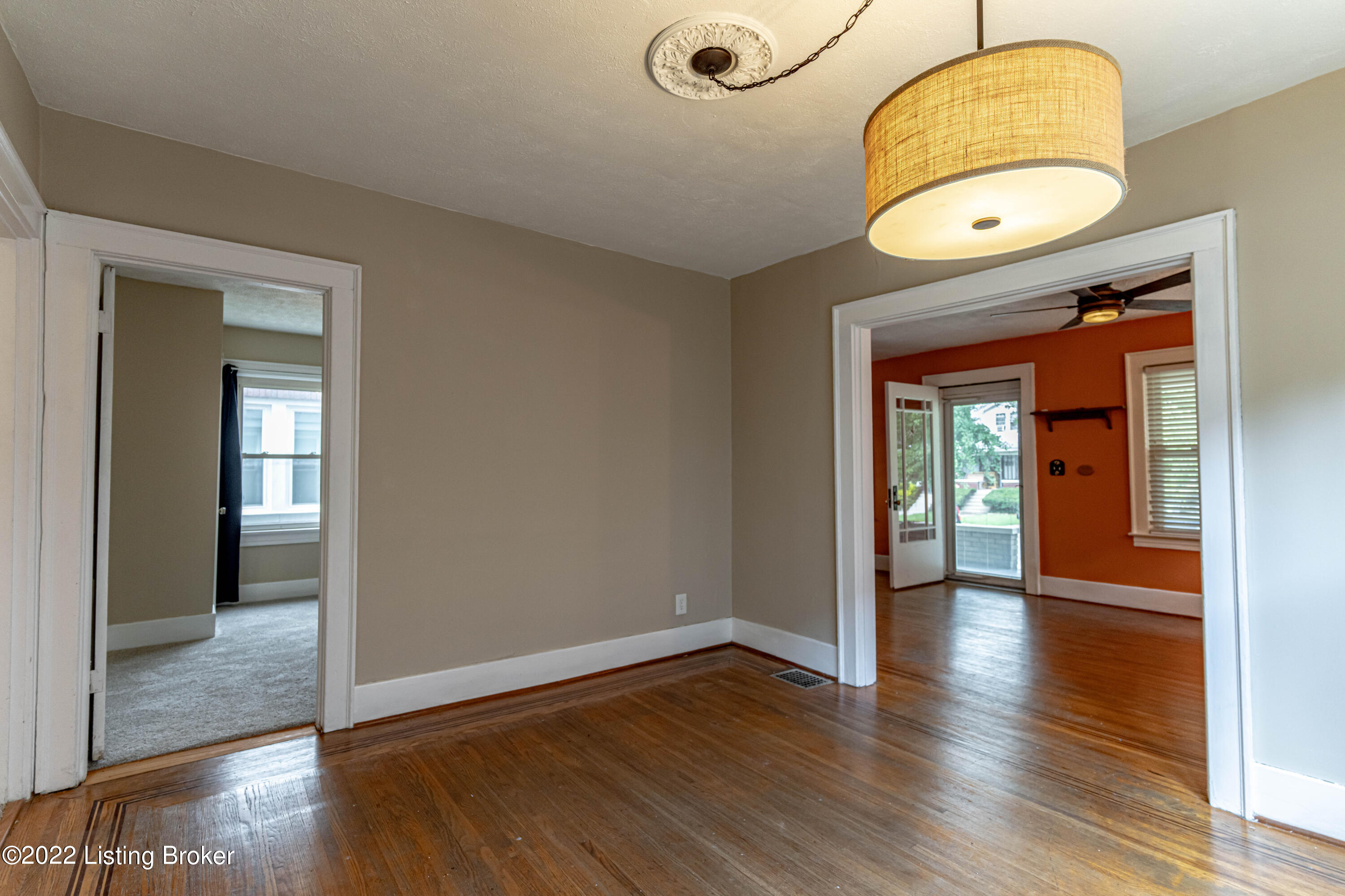 2424 Sherry Road Louisville, KY 40217 - Photo 18 of 23 DSC09625