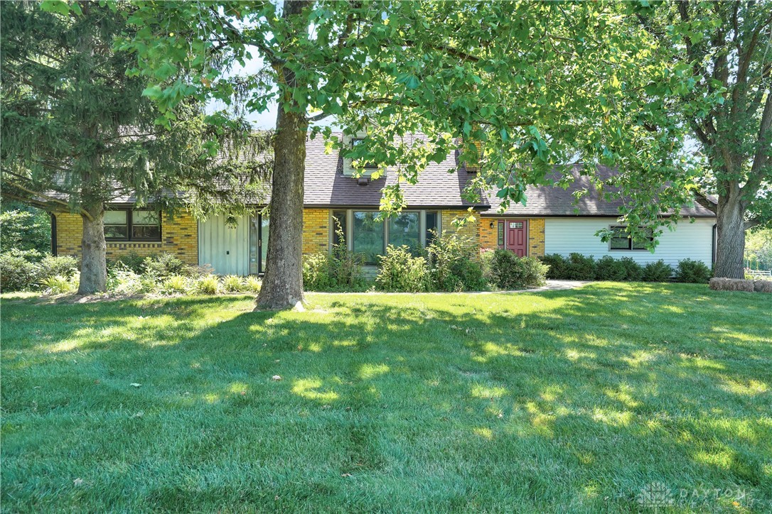 5424 Dearth Road Springboro, OH 45066 - Photo 1 of 60 Gallery Image 1