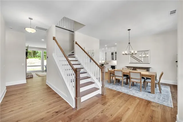 $1,295,000 | 401 Oakleigh Avenue, Woodstock, GA 30188