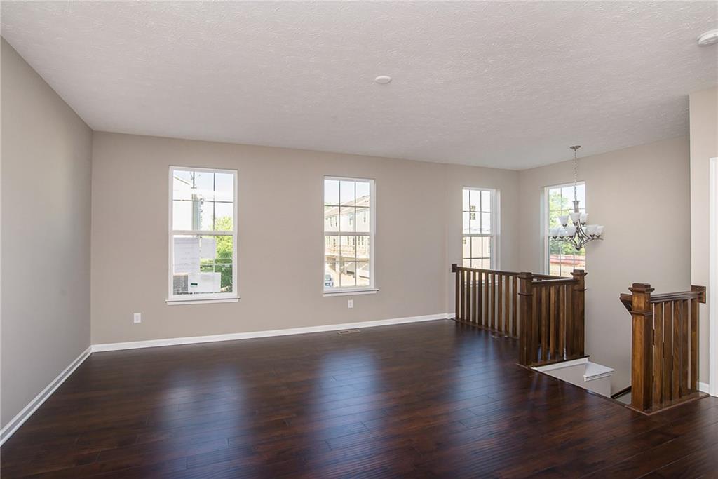 13051 Raritan Drive Fishers, IN 46038 - Photo 4 of 28 Gallery Image 4