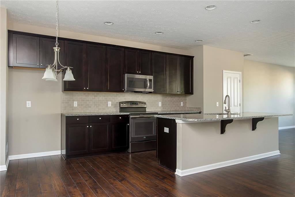 13051 Raritan Drive Fishers, IN 46038 - Photo 8 of 28 Gallery Image 8