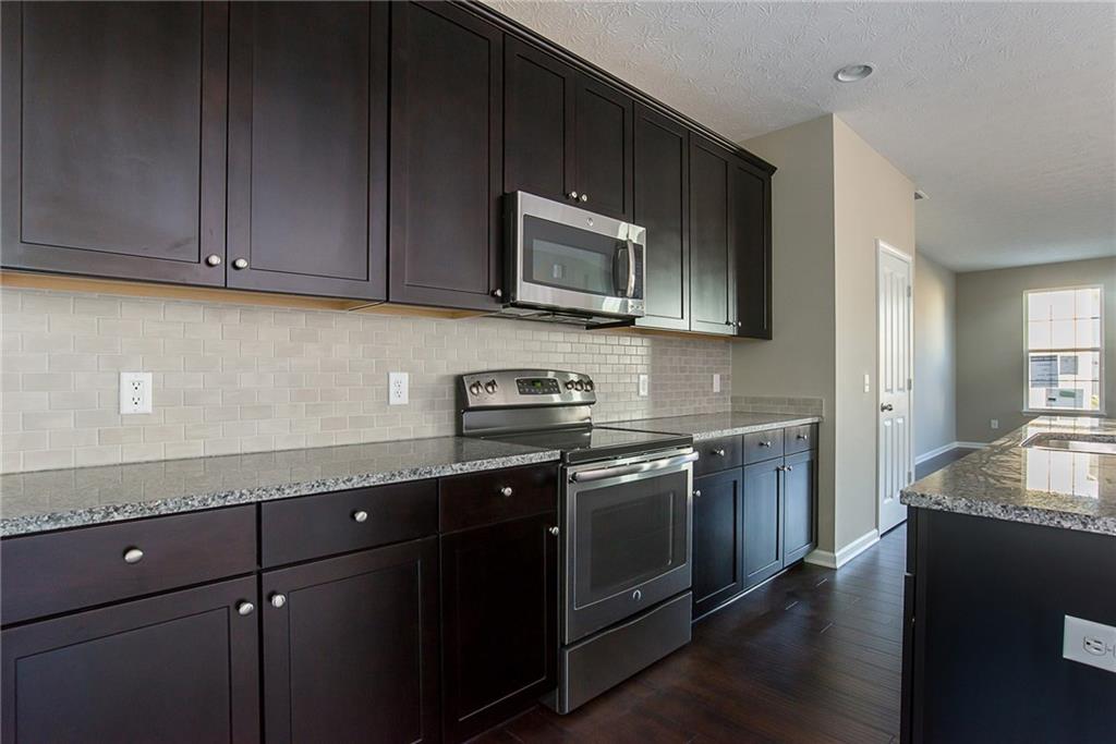 13051 Raritan Drive Fishers, IN 46038 - Photo 10 of 28 Gallery Image 10