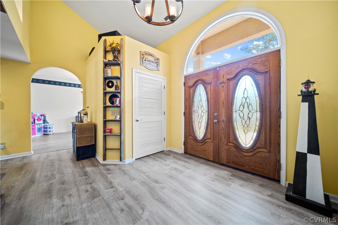 12700 Coalboro Road Chesterfield, VA 23838 - Photo 6 of 50 a view of a room with painted walls