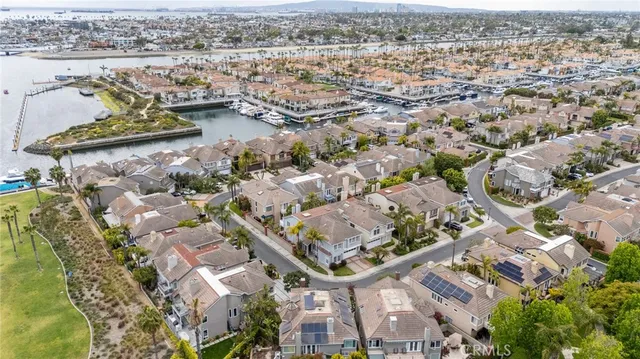 a view of a park that has a sign board