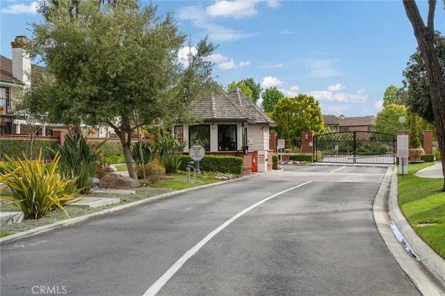 $1,570,000 | 6264 Napoli Court, Long Beach, CA 90803