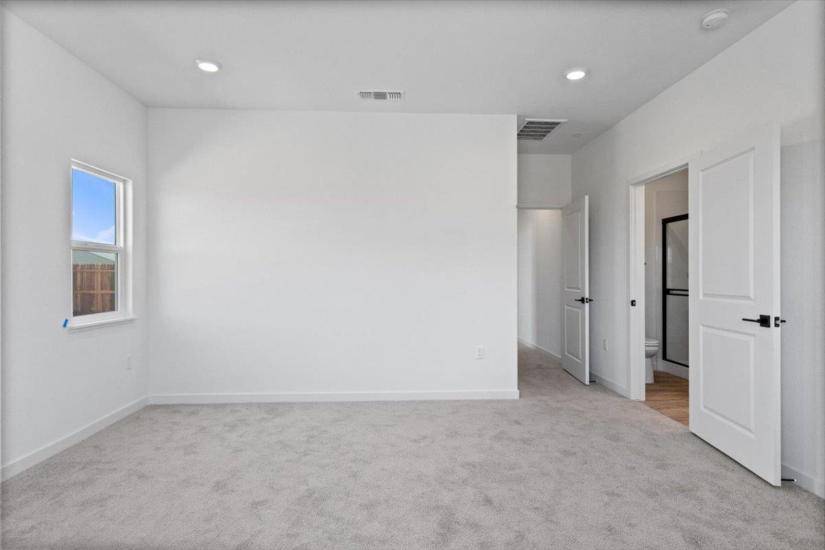 284 Piper Lane Colusa, CA 95932 - Photo 22 of 37 a view of an empty room