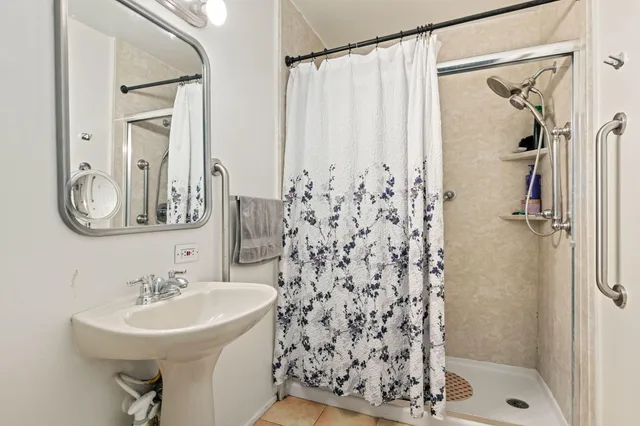 $768,000 | 3435 Richland Drive, Unit 6, Santa Barbara, CA 93105