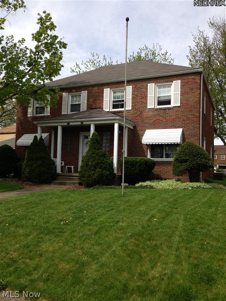 411-413 Raff Road Northwest Canton, OH 44708 - Photo 2 of 17 Great curb appeal
