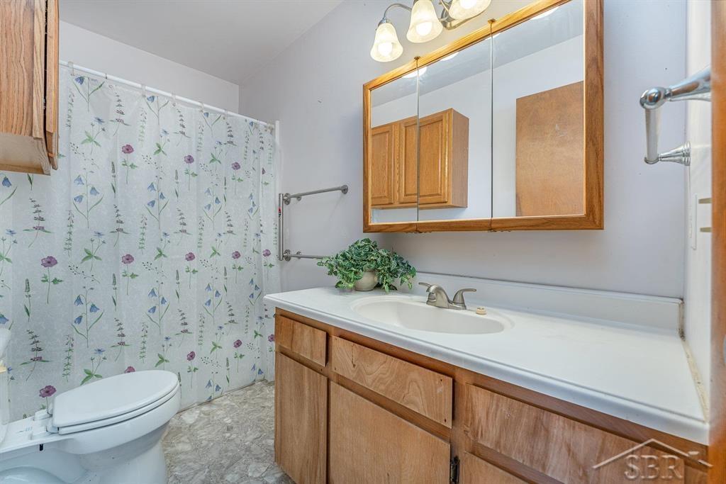 179 West Curtis Road Hope, MI 48628 - Photo 17 of 28 Gallery Image 17