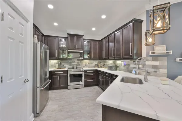 $385,000 | 682 Chipper Drive, Sun City Center, FL 33573