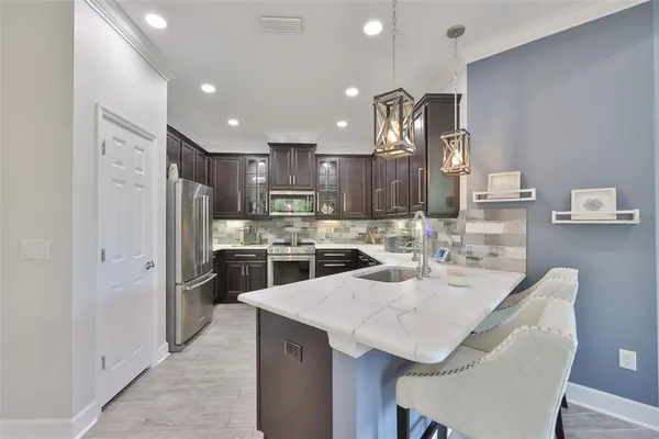 $385,000 | 682 Chipper Drive, Sun City Center, FL 33573