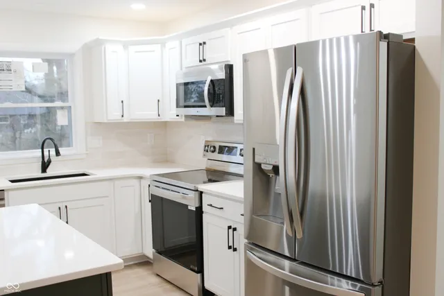 $239,900 | 404 Pleasant Street, North Vernon, IN 47265