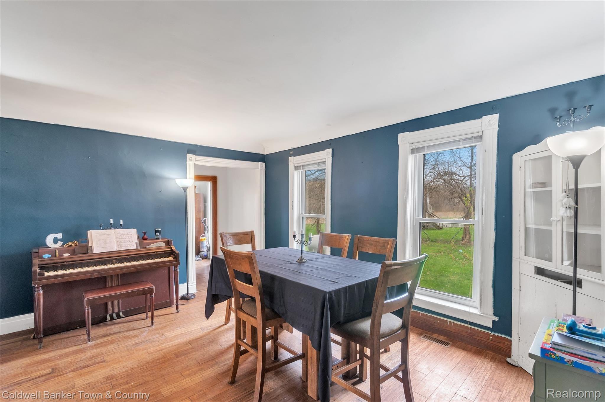 10221 North Center Road Clio, MI 48420 - Photo 14 of 37 14-10221-Center-Rd-WindowStill-Real-Estate-Photography-14.jpg