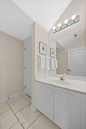 $2,650 | 1720 Minutemen Causeway, Unit 6, Cocoa Beach, FL 32931