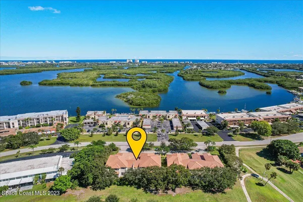 $2,650 | 1720 Minutemen Causeway, Unit 6, Cocoa Beach, FL 32931