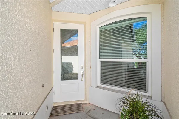 $2,650 | 1720 Minutemen Causeway, Unit 6, Cocoa Beach, FL 32931