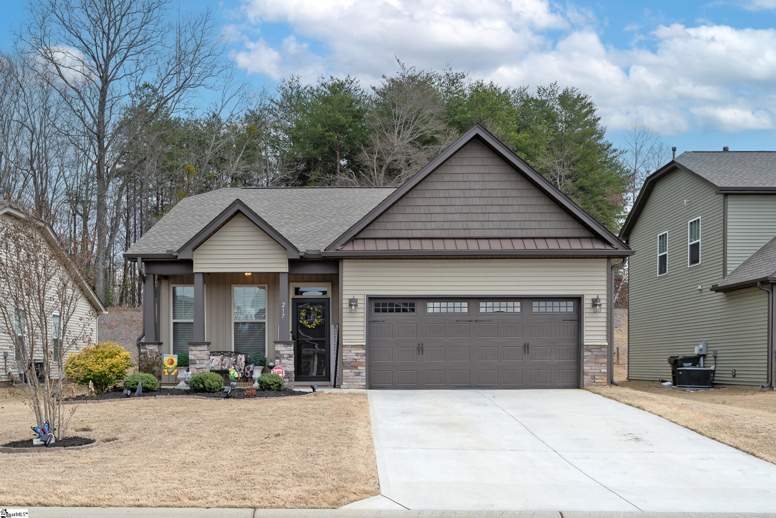 217 Freehold Way Greer, SC 29650 - Photo 1 of 25 Gallery Image 1