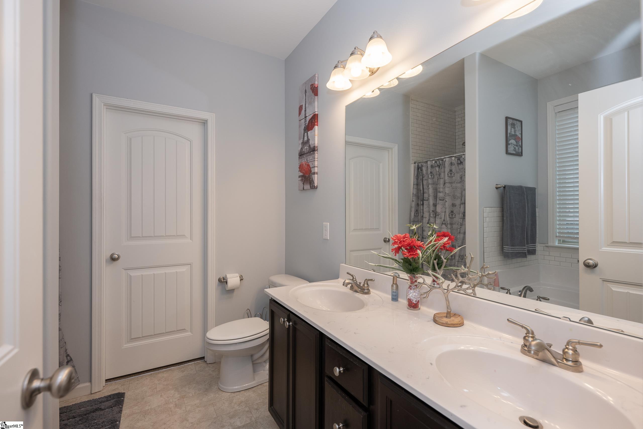 217 Freehold Way Greer, SC 29650 - Photo 13 of 25 Gallery Image 13