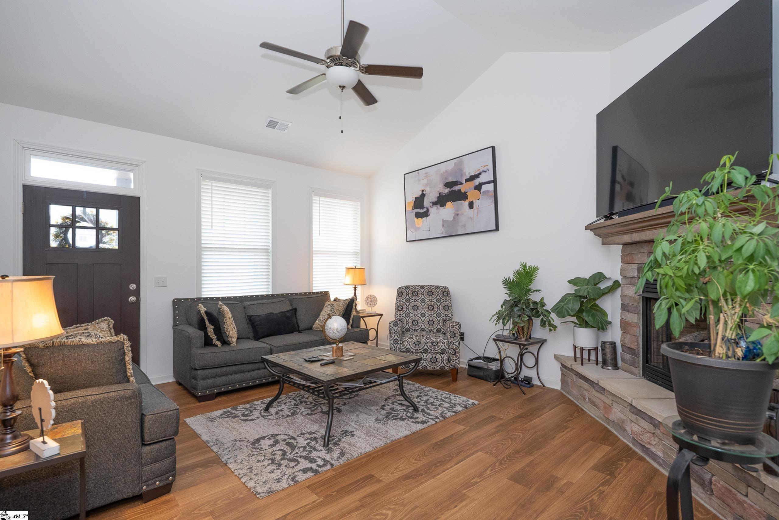 217 Freehold Way Greer, SC 29650 - Photo 3 of 25 Gallery Image 3