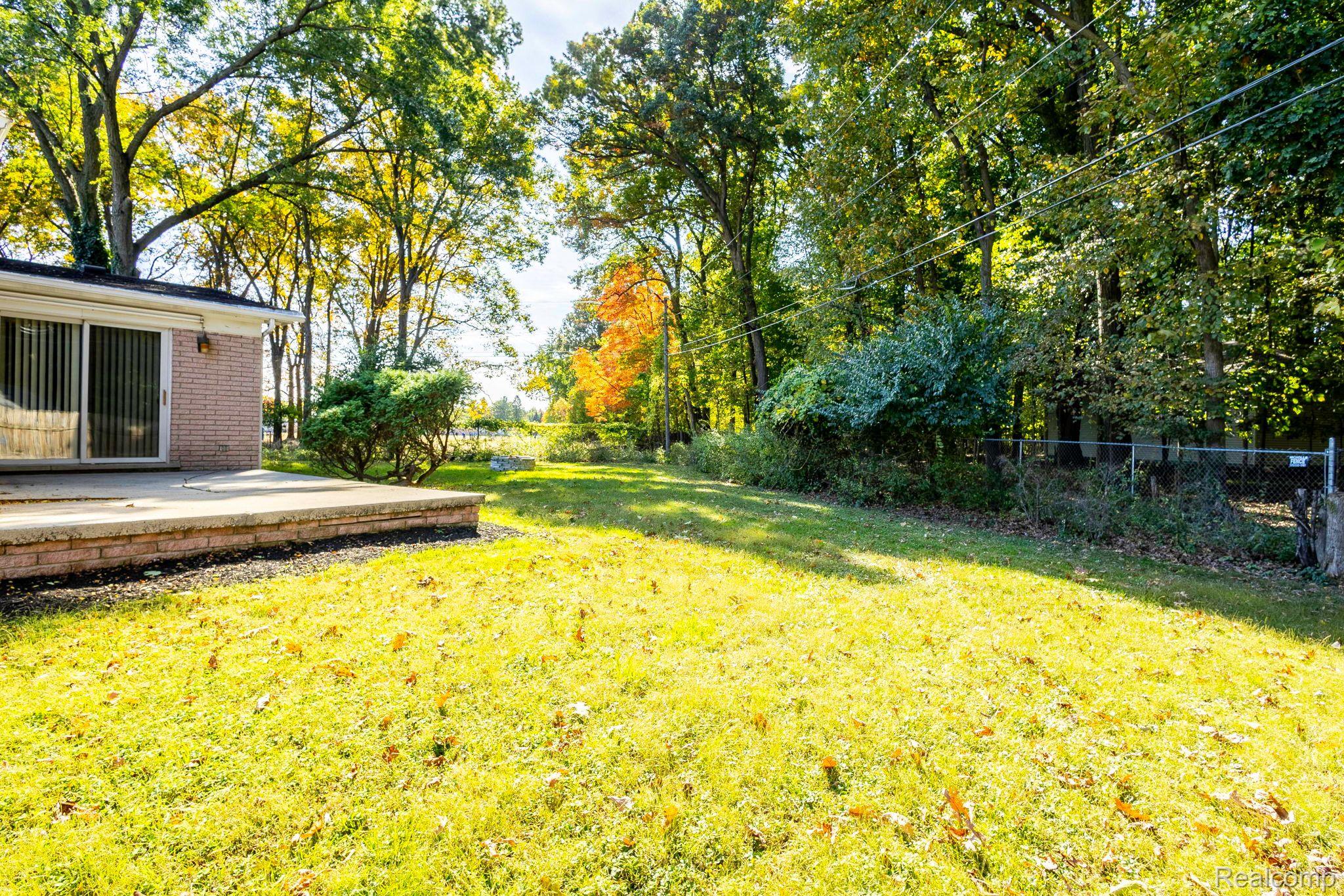 23605 Rockingham Street Southfield, MI 48033 - Photo 48 of 52 Gallery Image 48