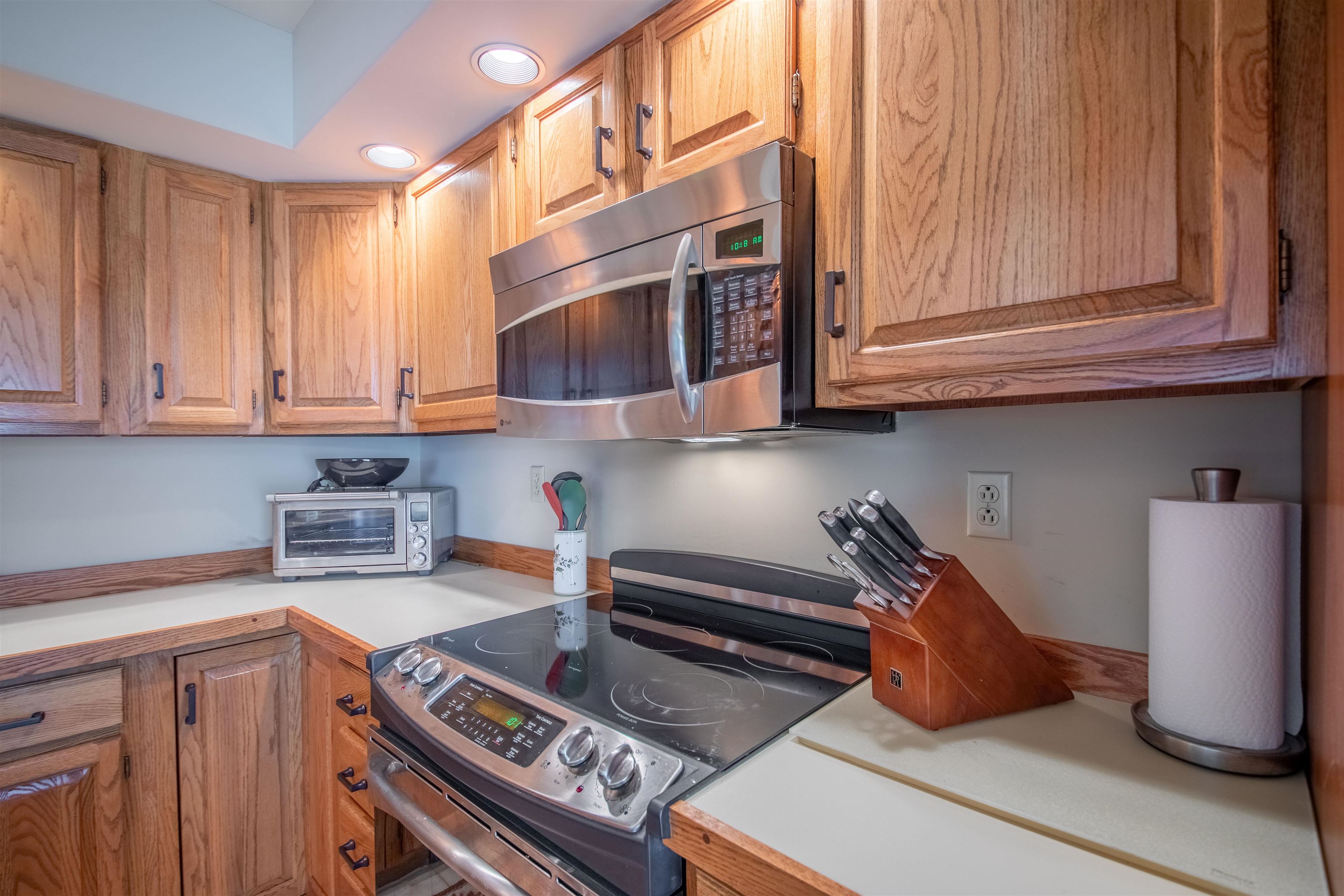 52 High Meadow Road, Unit 11 Winhall, VT 05340 - Photo 13 of 39
