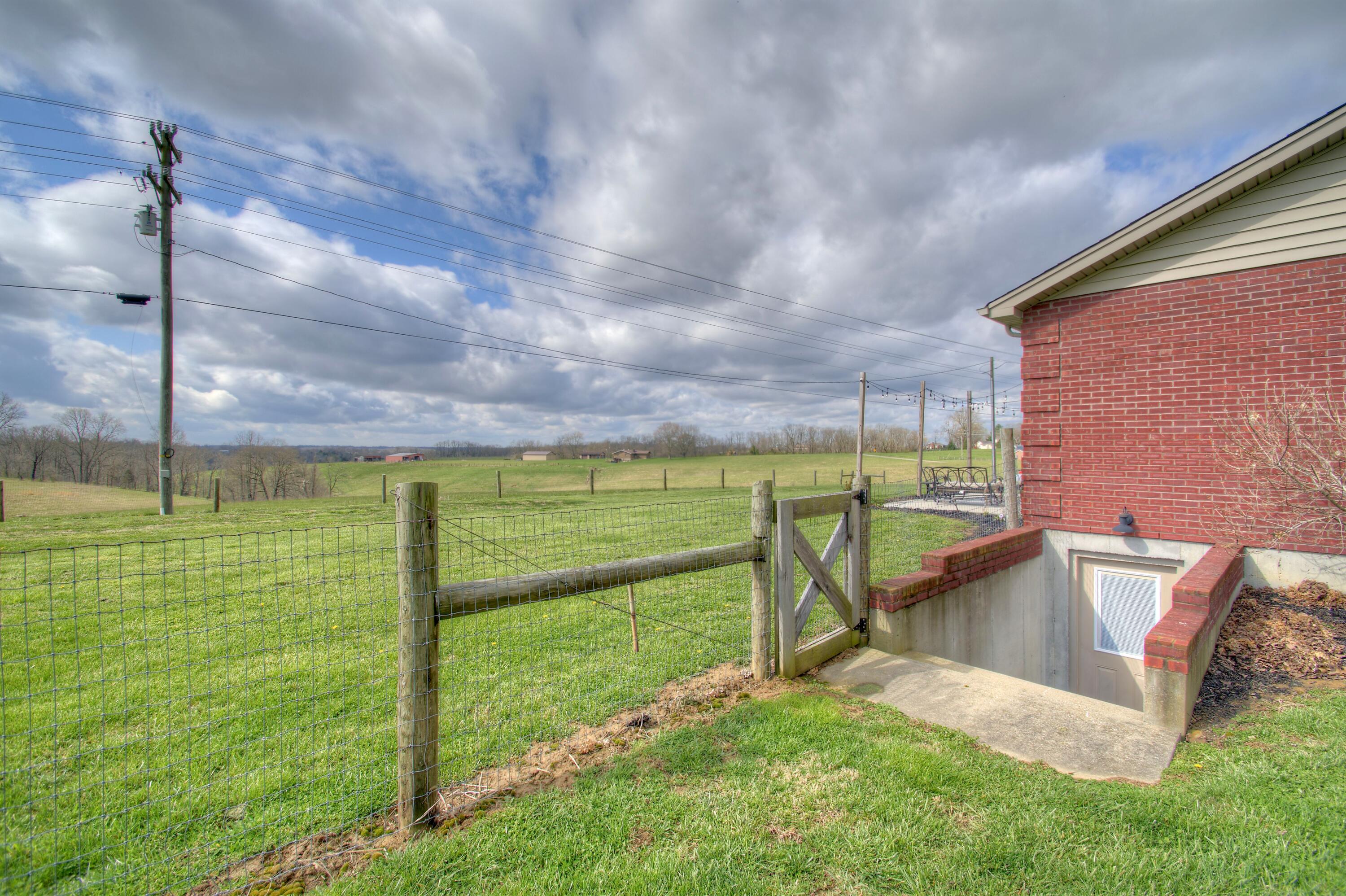 690 Elliston Mt Zion Road Dry Ridge, KY 41035 - Photo 27 of 40